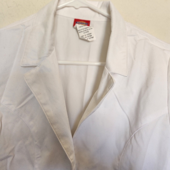 Dickies updated missy fit lab coat white pockets style 84402-34" sz XS GUC scrub - Picture 4 of 16